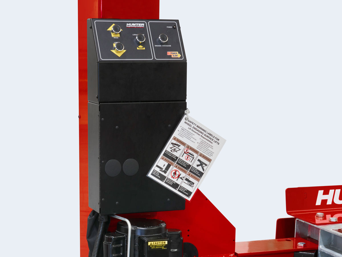 Heavy-Duty Four-Post Truck Lift | Hunter Engineering Company®