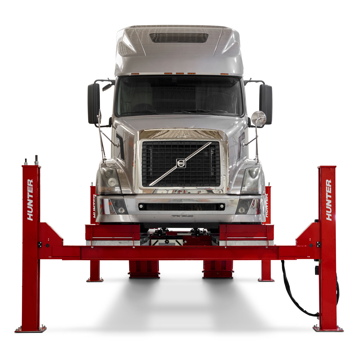 hunter heavy-duty four-post lift with truck