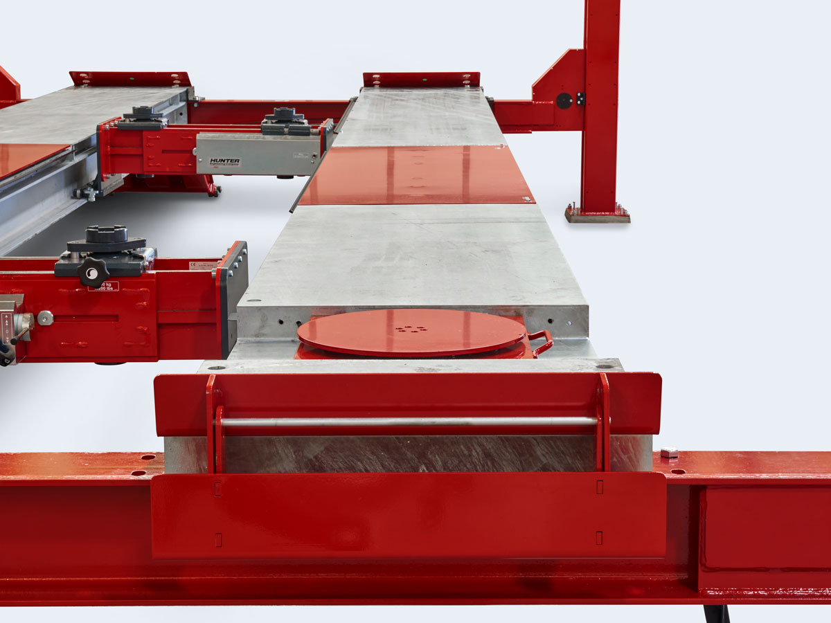 Heavy Duty Four Post Lift Hunter Engineering Alignment Machine