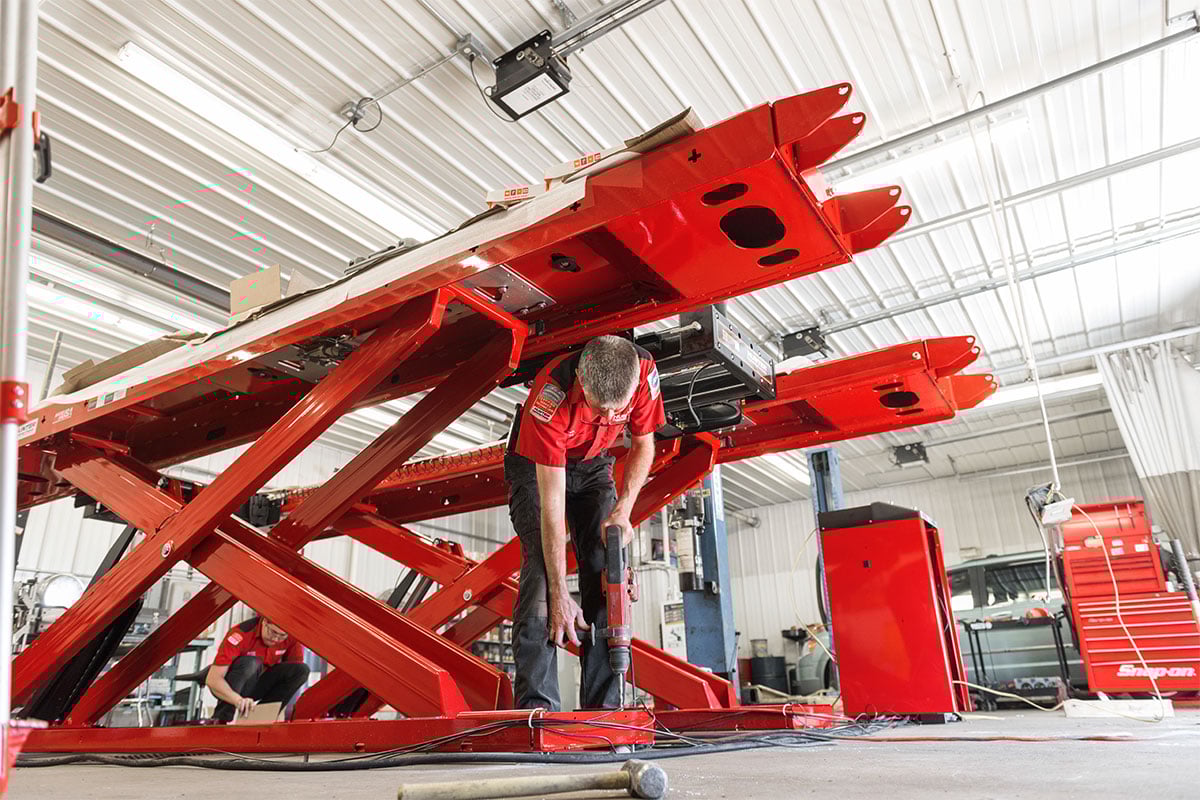 Alignment Scissor Lifts Hunter Engineering Company®