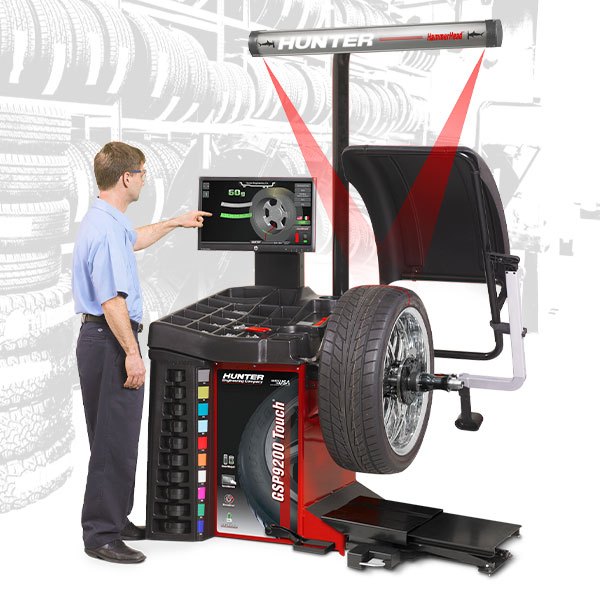 technician using hunter GSP9200 touch