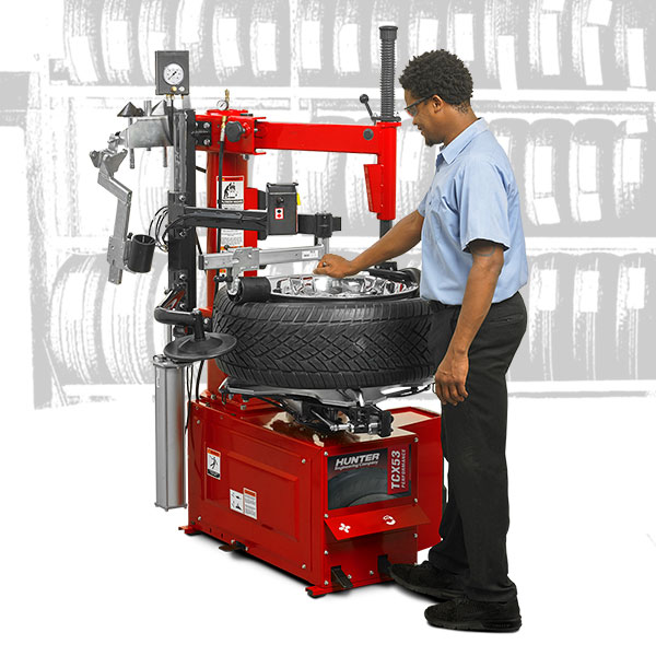 technician using hunter TCX53