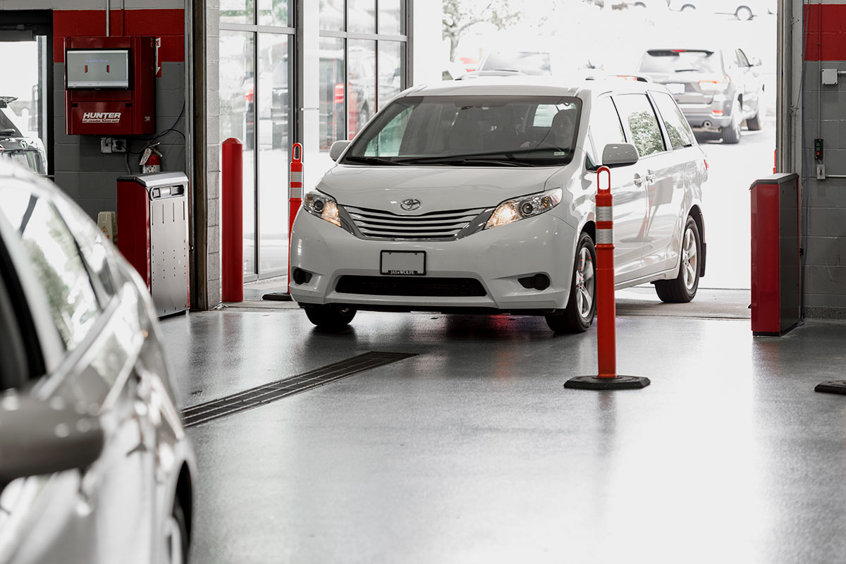 insp-unmanned-realshop-jaywolfetoyota0.jpg