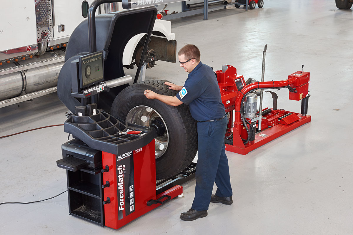 ForceMatch® HD Wheel Balancer Hunter Engineering Company®